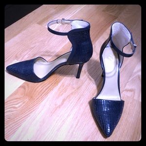 Navy Blue Pumps Ann Taylor